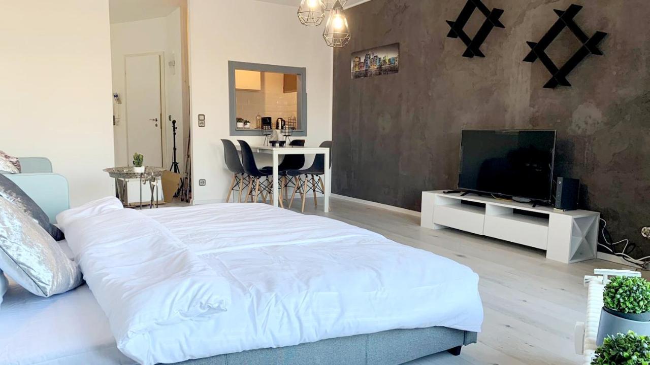 ✪ Beautiful Studio In Center With Amazing View ✪ MHG Kültér fotó
